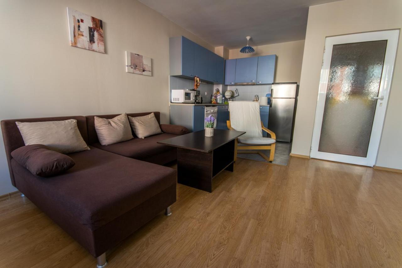 Great Apartment Near The Sea,Central Place! Burgas Stad Buitenkant foto